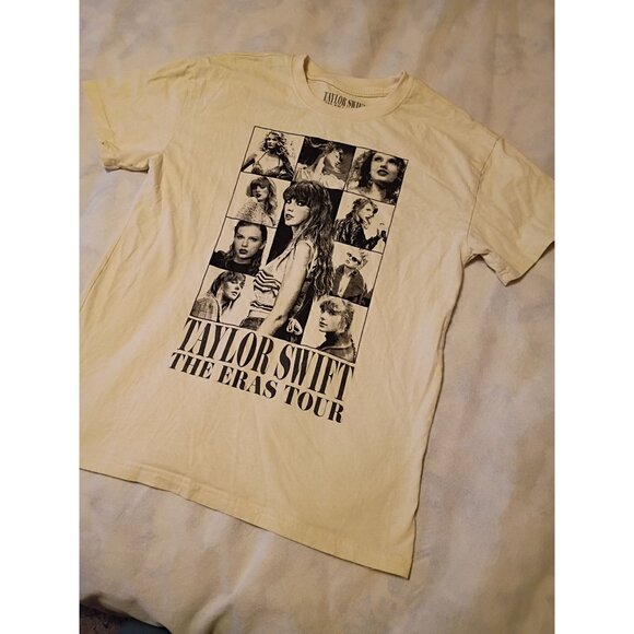 Taylor Swift The Eras Tour T-Shirt Medium Cotton Beige Double Sided - Picture 2 of 8